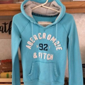 Abercrombie & Fitch sweatshirt